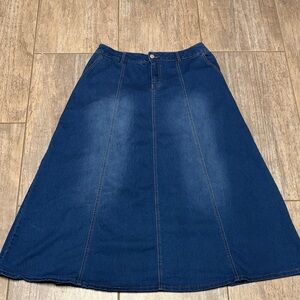 Denim skirt